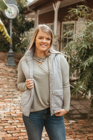 Reversible Sherpa Vest- Grey