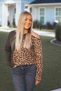 Leon Leopard Cold Shoulder Top