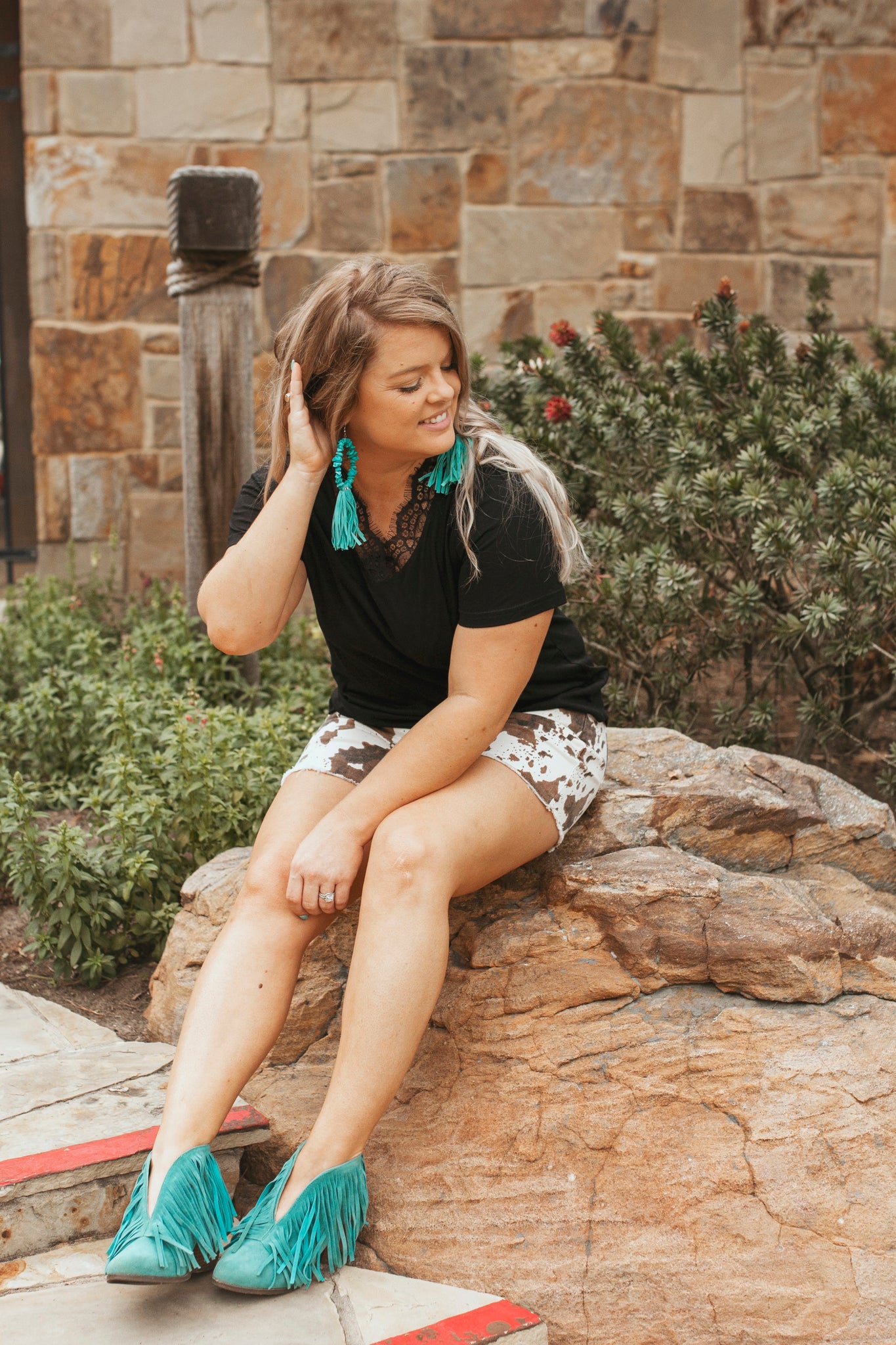 Lacey's V Neck Lace Top (Black)