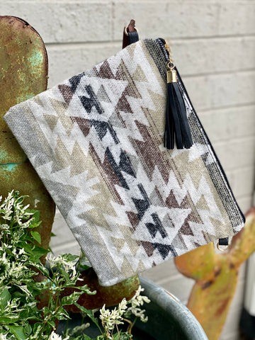 Kaycee Aztec Purse (White)